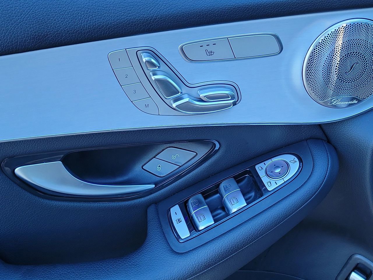 Certified 2021 Mercedes-Benz GLC 300 image 22