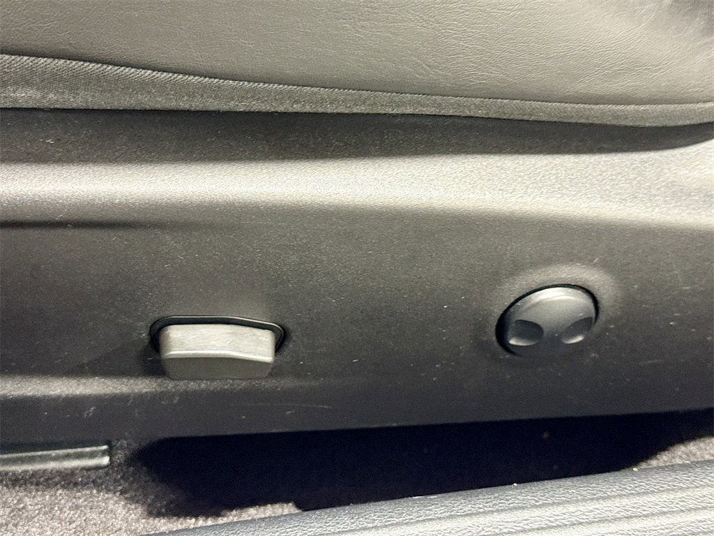 Used 2023 Dodge Challenger R/T Scat Pack image 25