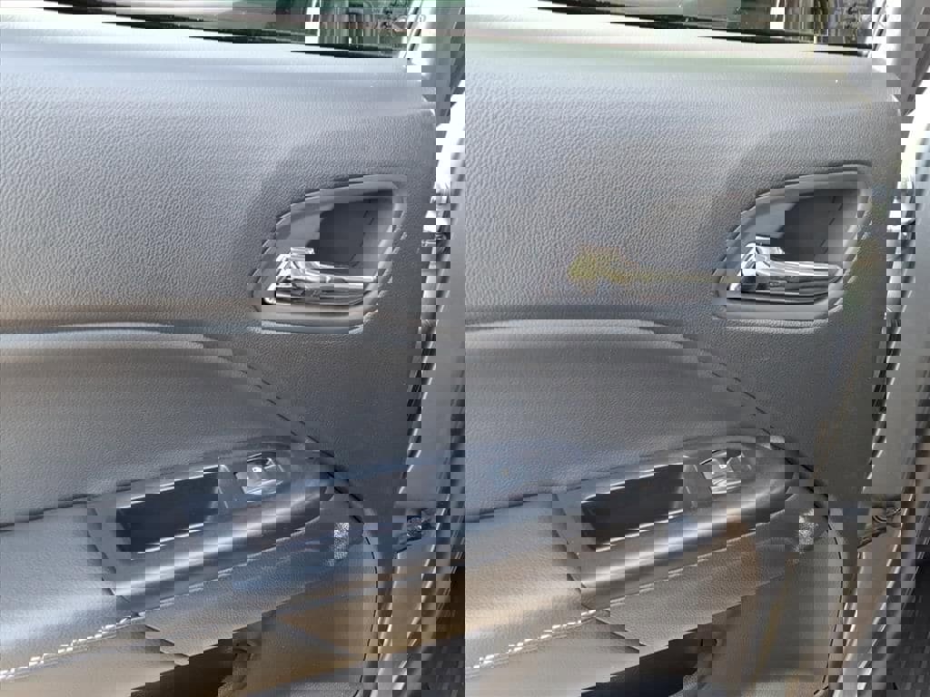 Used 2020 GMC Canyon Denali image 10