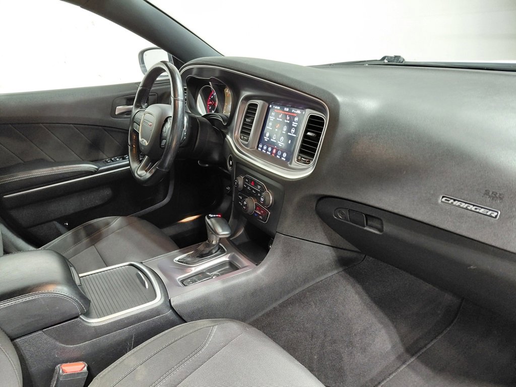 Certified 2019 Dodge Charger SXT w/ Cold Weather Package image 36