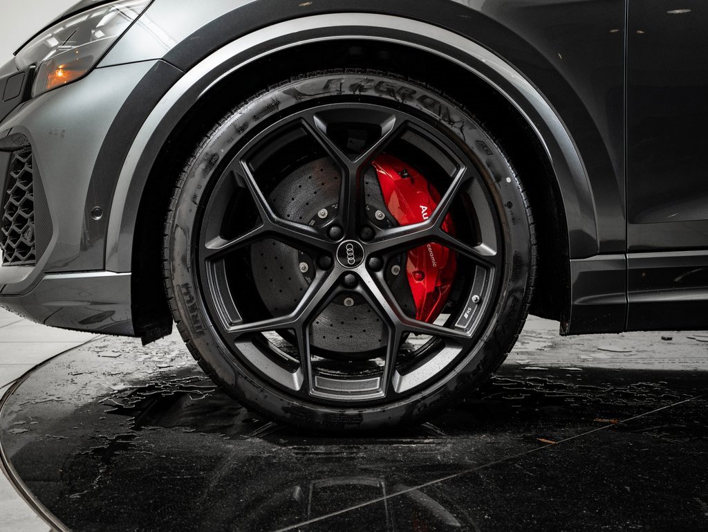 New 2026 Audi RS Q8 performance image 13