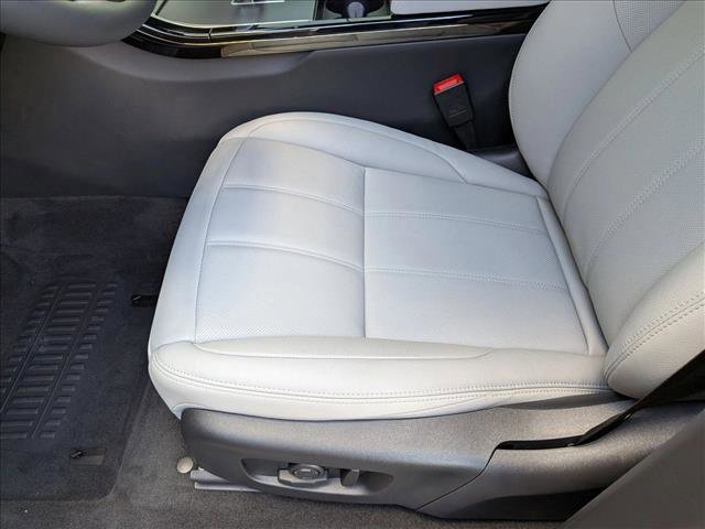 New 2026 Land Rover Range Rover Evoque S image 4