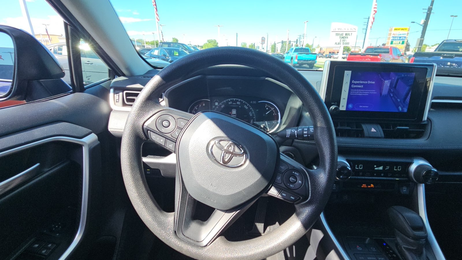 Certified 2025 Toyota RAV4 XLE AWD/4WD image 10