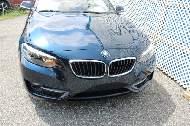 Used 2017 BMW 230i Convertible RWD image 4