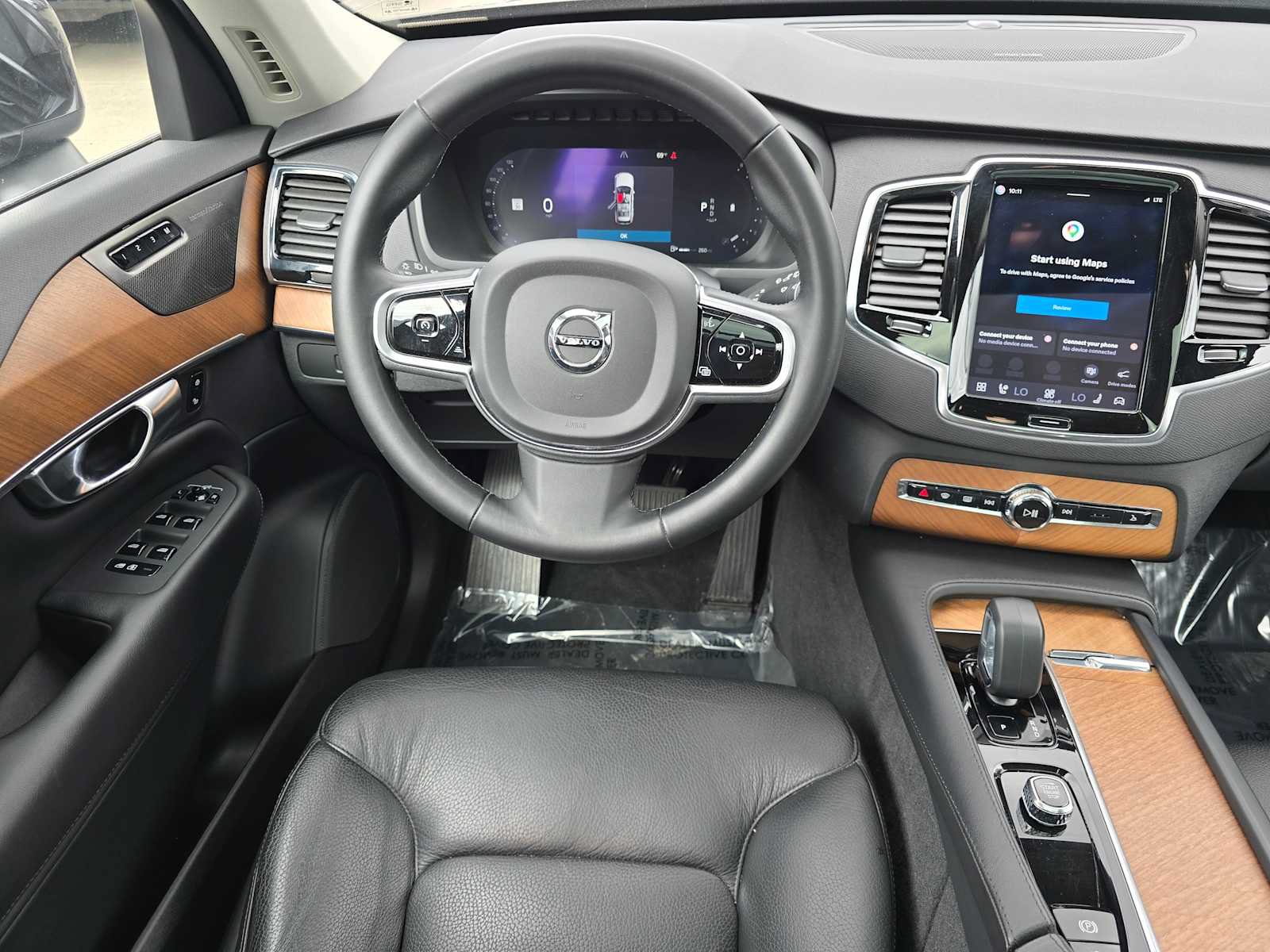 Certified 2023 Volvo XC90 B6 Plus w/ Protection Package Premier AWD/4WD image 17