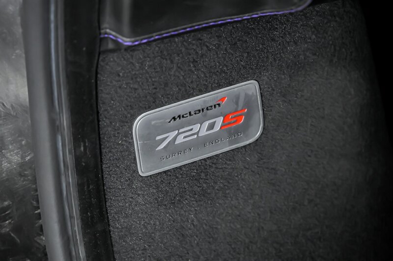 Used 2019 McLaren 720S RWD image 24