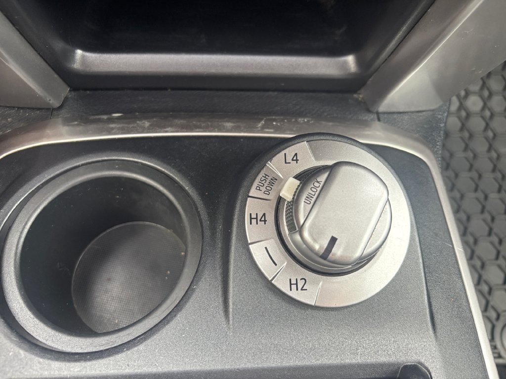 Used 2019 Toyota 4Runner Limited AWD/4WD image 27