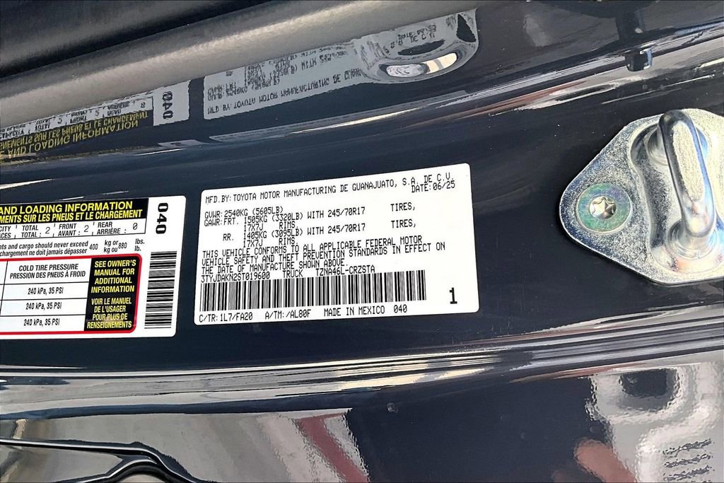 Certified 2025 Toyota Tacoma SR AWD/4WD image 20