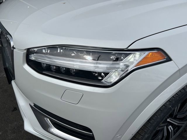 Certified 2025 Volvo XC90 B6 Plus image 8