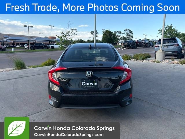 Used 2016 Honda Civic Touring image 6