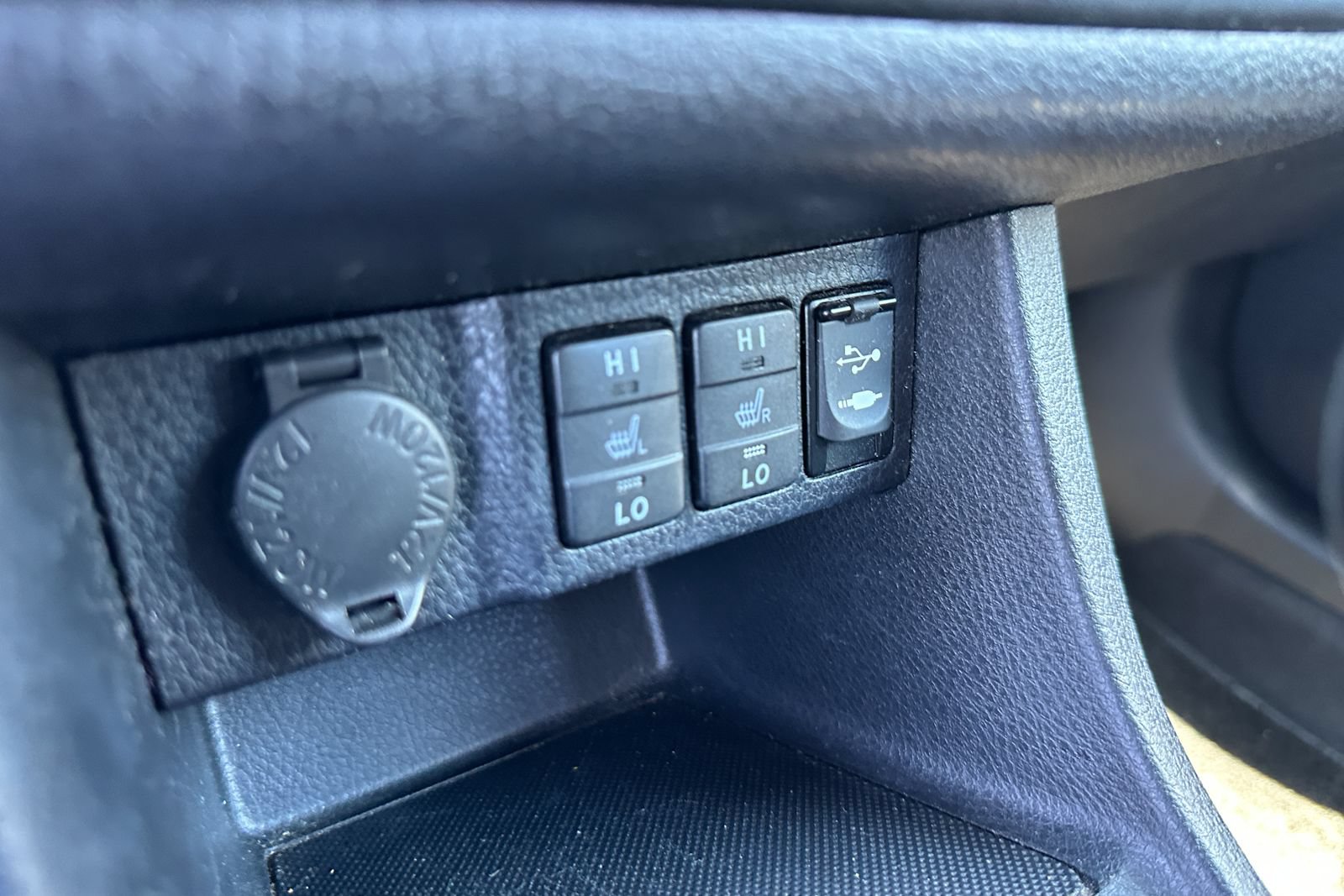 Used 2019 Toyota Corolla XLE FWD image 20