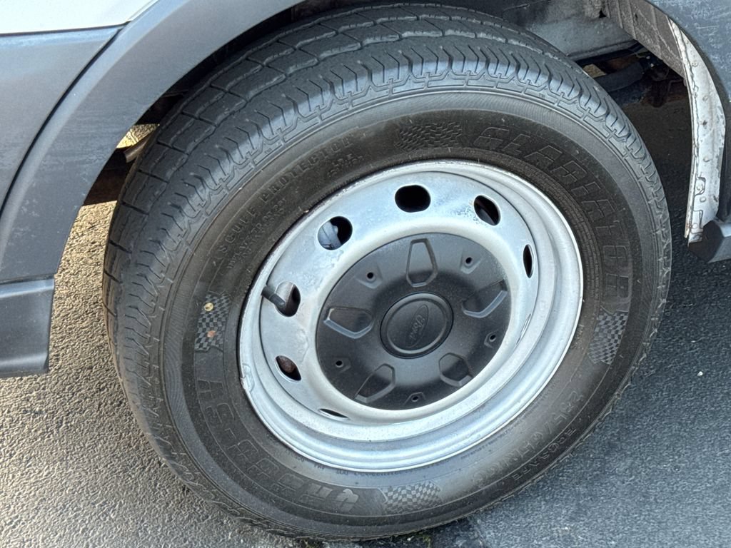 Used 2018 Ford Transit 350 XL RWD image 9