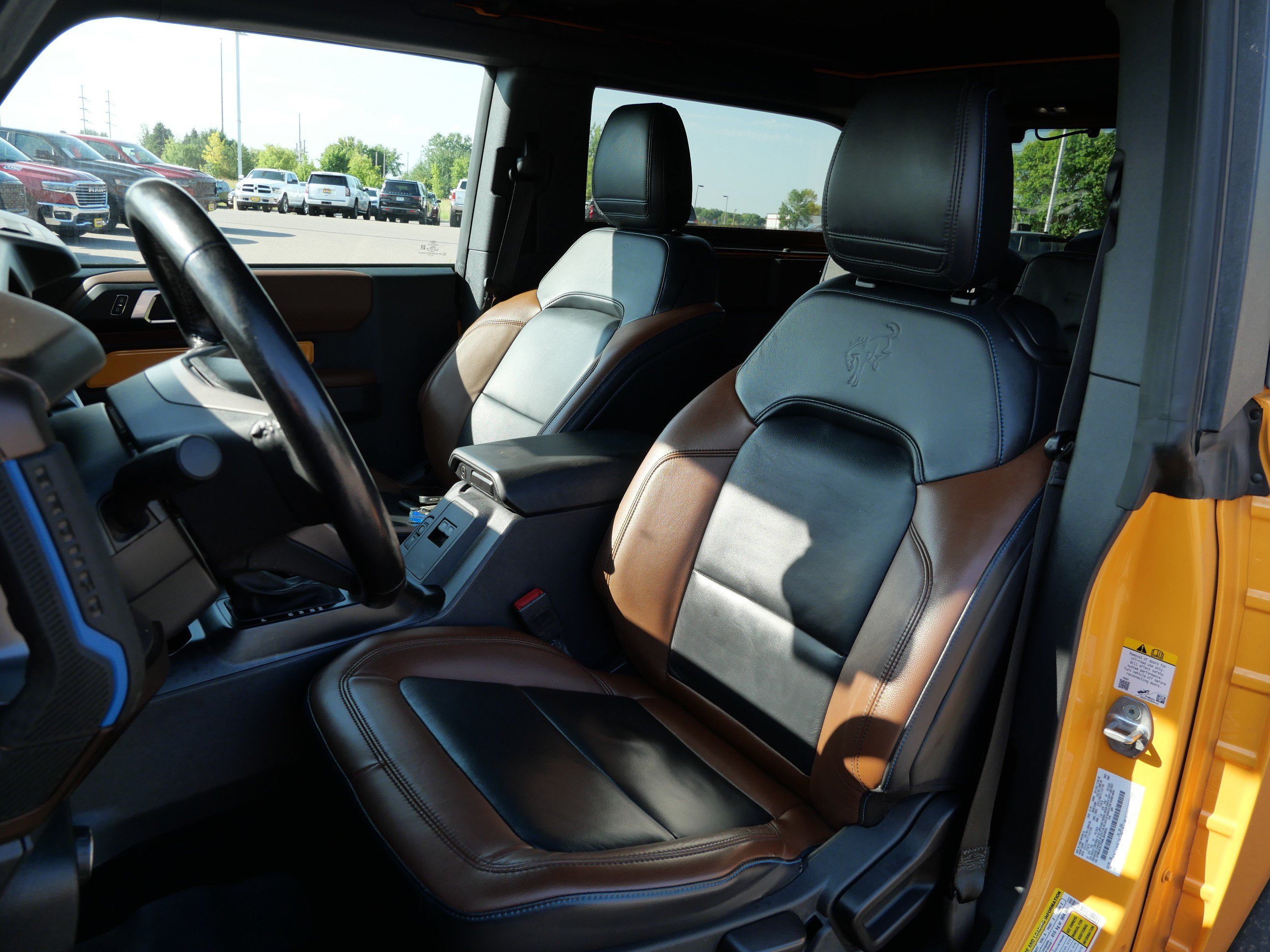 Used 2021 Ford Bronco Outer Banks w/ Sasquatch Package AWD/4WD image 11