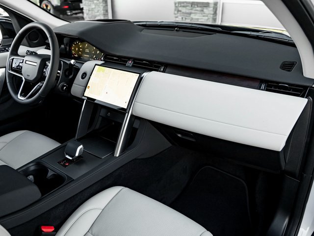 New 2025 Land Rover Discovery Sport S AWD/4WD image 29