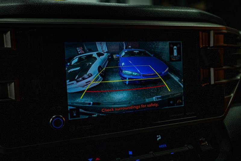 Used 2022 Toyota Tundra SR5 w/ SR5 Convenience Package image 19