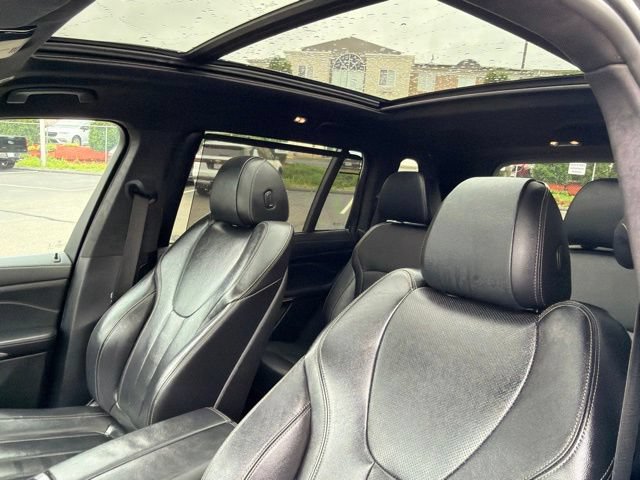 Used 2020 BMW X7 xDrive40i w/ M Sport Package AWD/4WD image 30