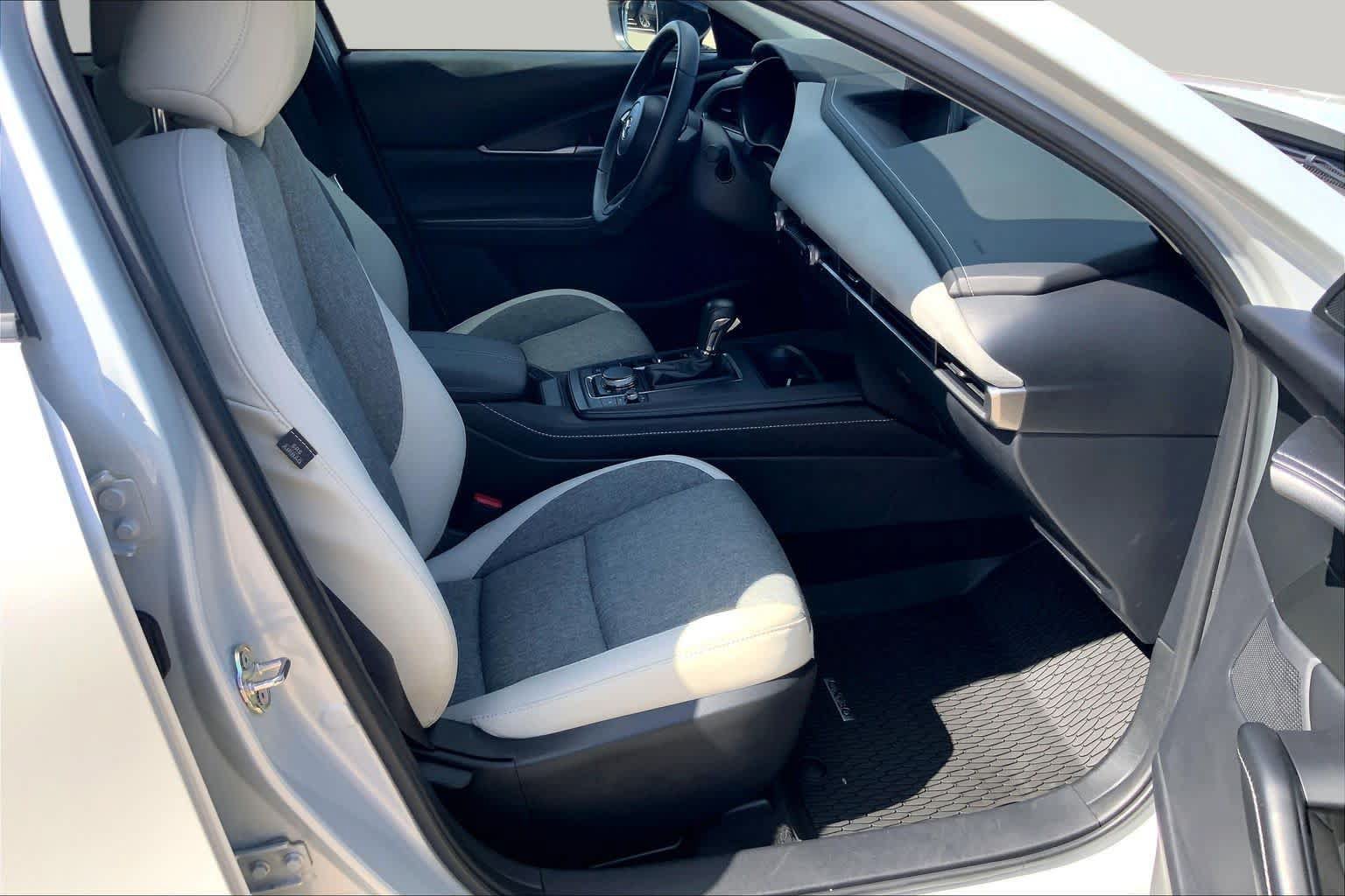 Used 2023 Honda CR-V EX-L image 9