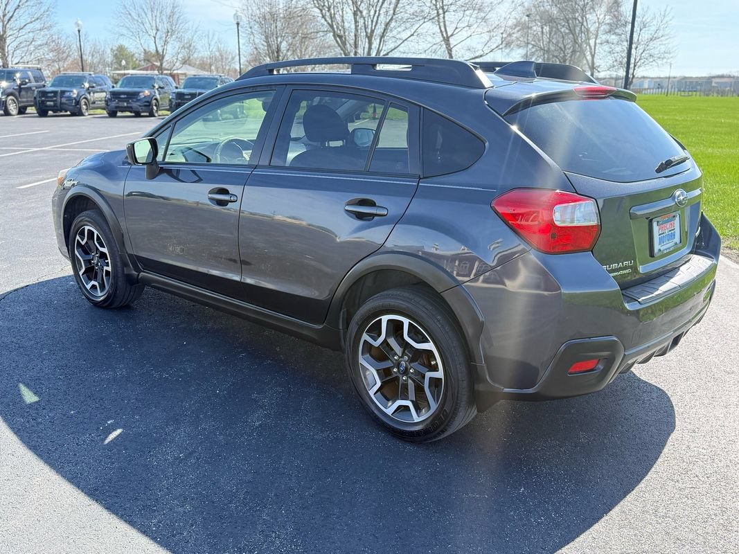 Used 2017 Subaru Crosstrek 2.0i Premium AWD/4WD image 7