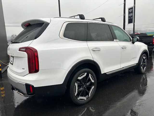 Certified 2023 Kia Telluride S w/ S Sunroof Package image 7