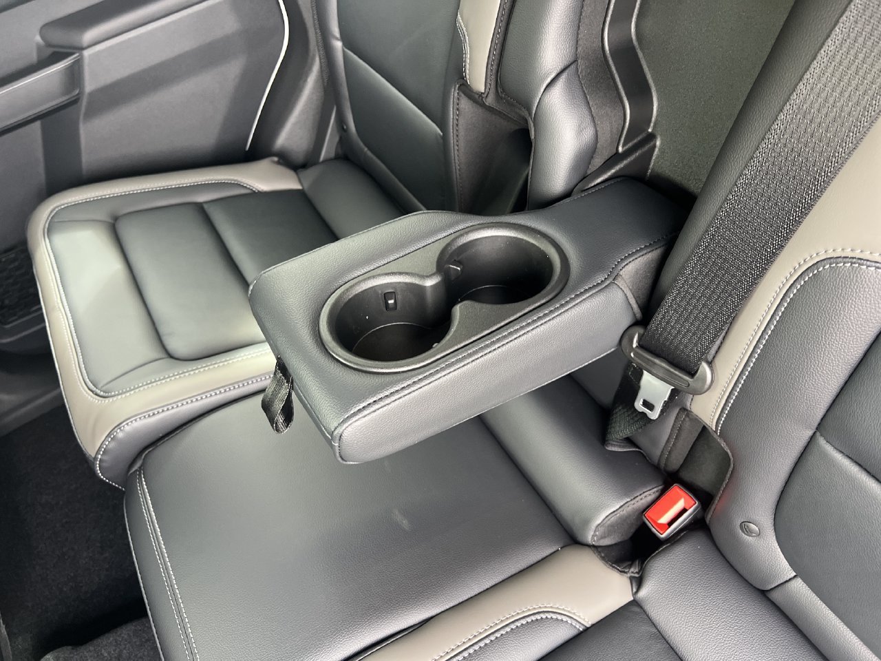 New 2026 Ford Bronco Outer Banks AWD/4WD image 17