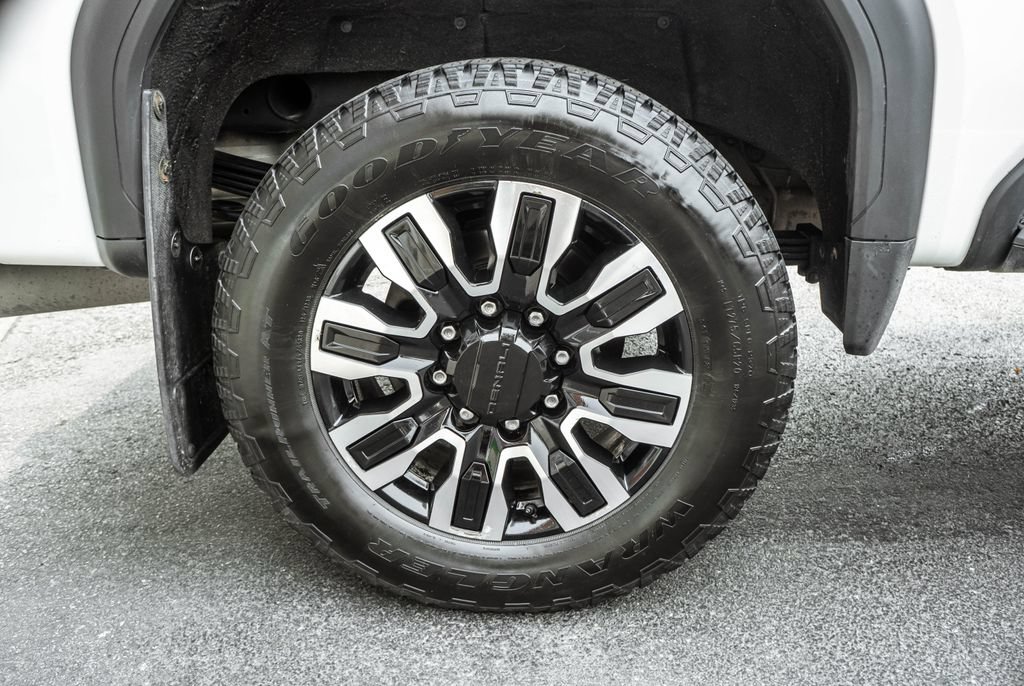 Used 2024 GMC Sierra 2500 Denali Ultimate AWD/4WD image 31