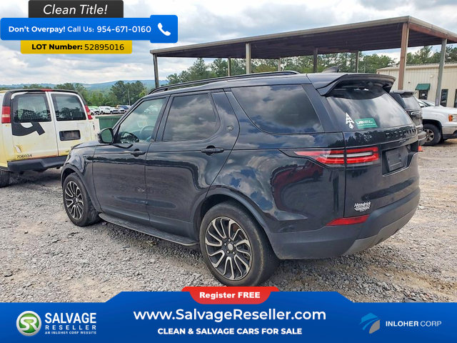 Used 2017 Land Rover Discovery First Edition AWD/4WD image 3
