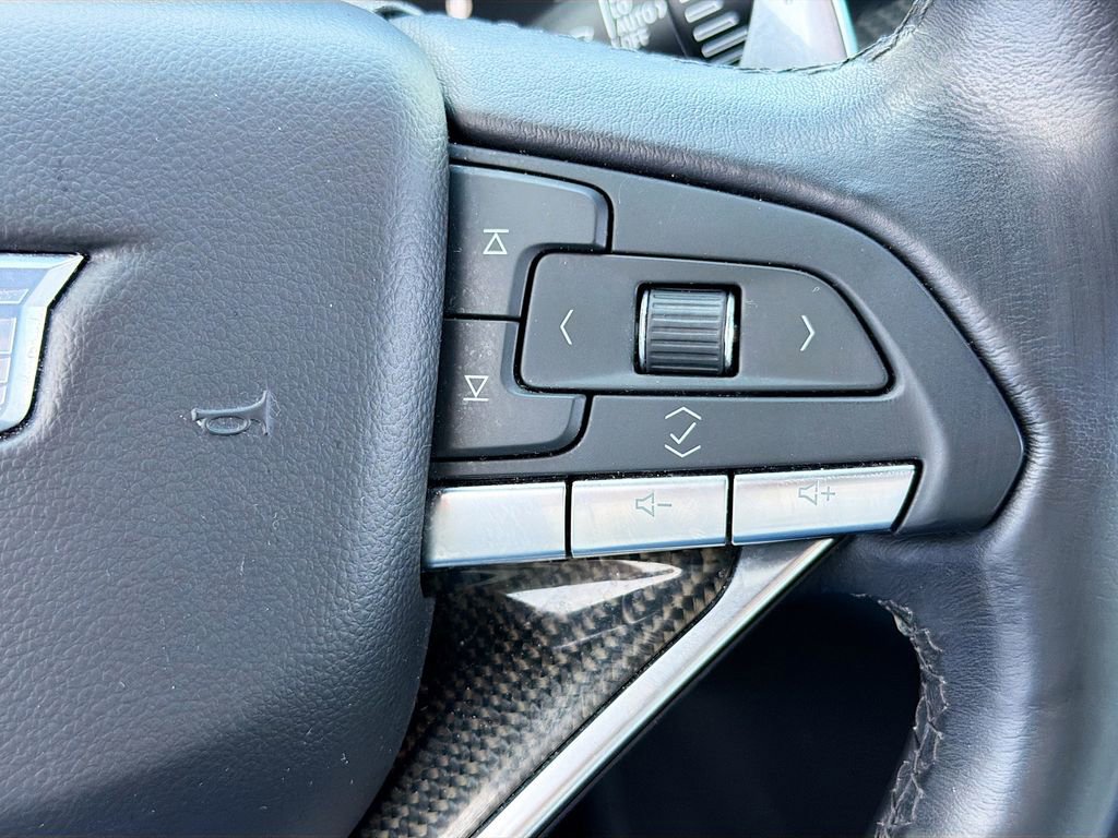 Used 2021 Cadillac XT6 Sport image 20