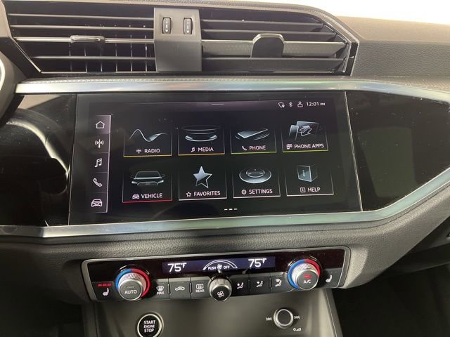 Certified 2023 Audi Q3 2.0T Premium Plus image 24