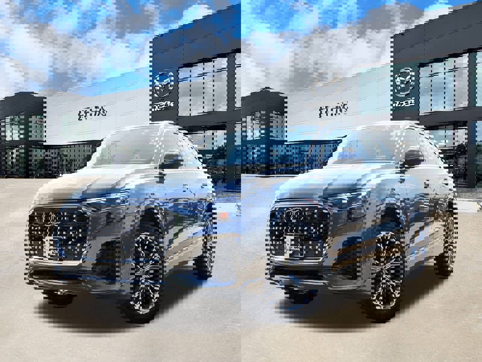 Used 2024 Audi Q8 Premium Plus