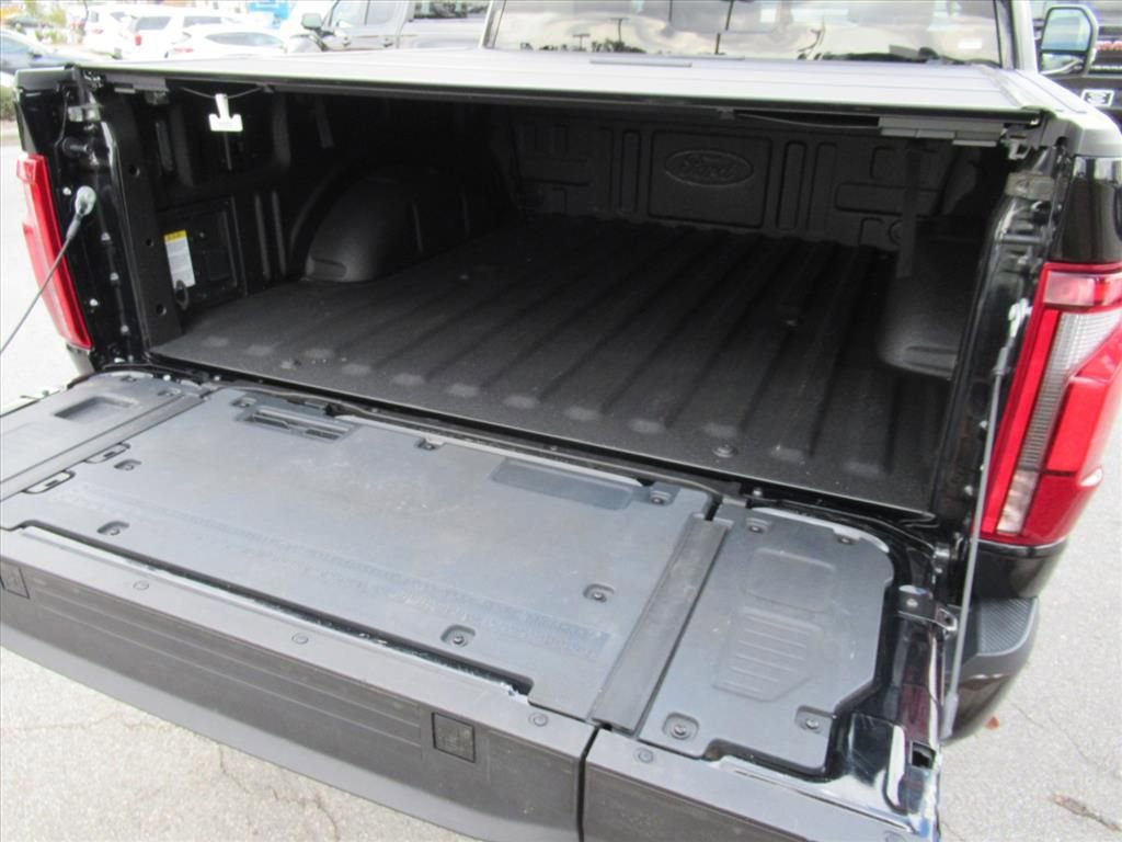 Used 2024 Ford F150 King Ranch w/ FX4 Off-Road Package image 9