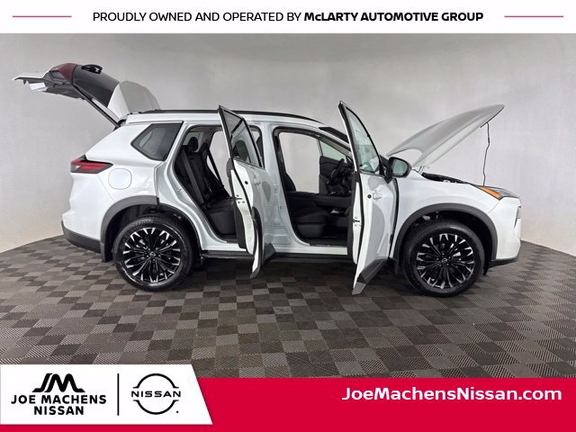 New 2026 Nissan Rogue Dark Armor AWD/4WD image 13