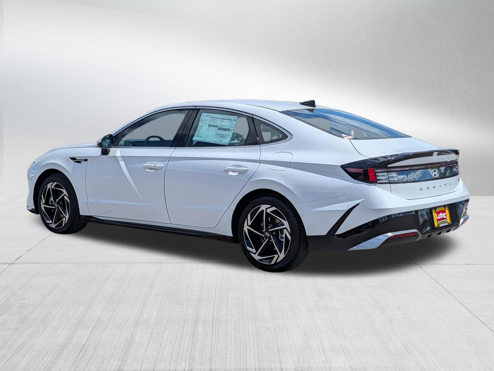 New 2026 Hyundai Sonata SEL AWD/4WD image 3