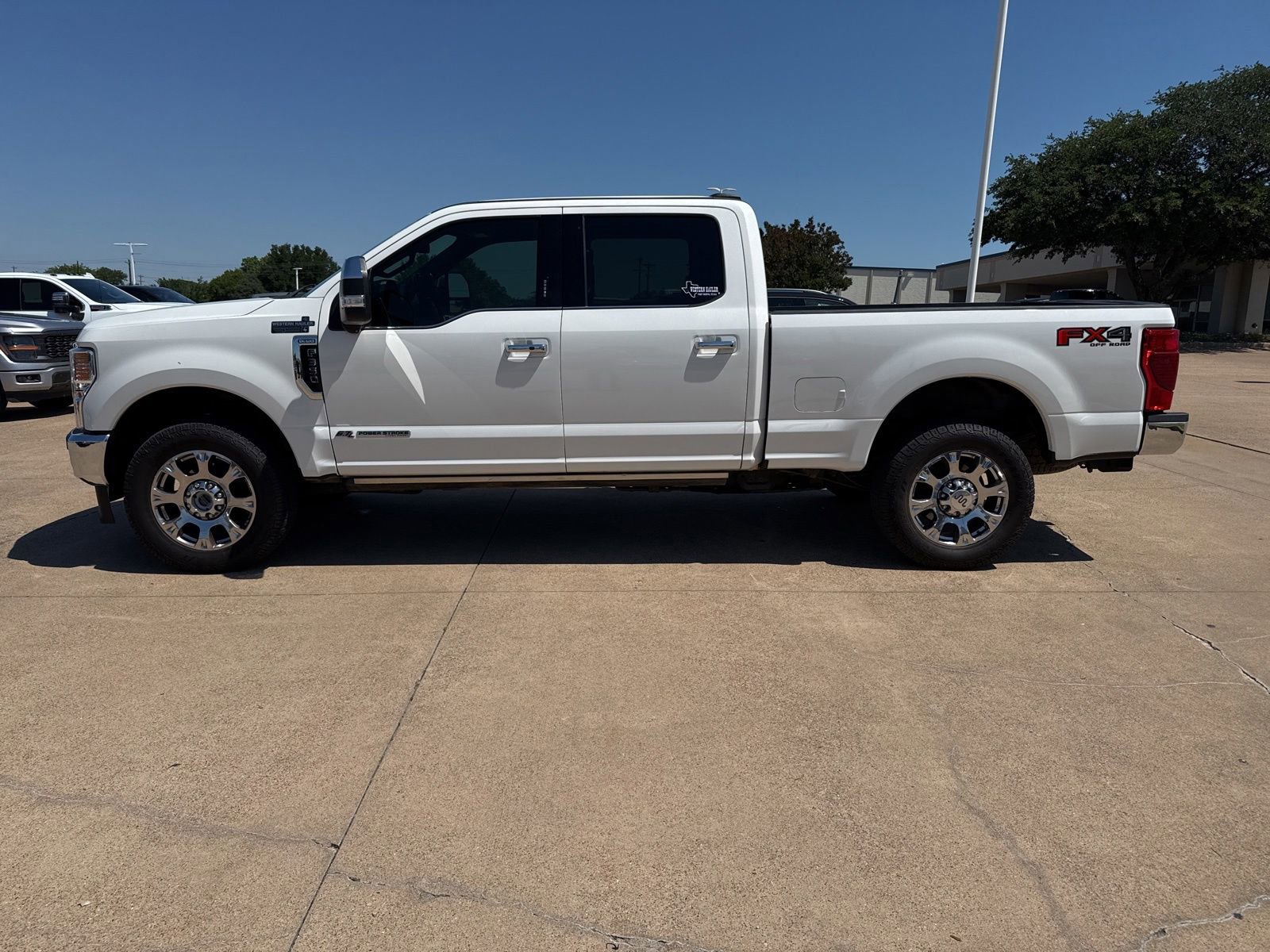 Used 2022 Ford F350 King Ranch w/ King Ranch Ultimate Package AWD/4WD image 3