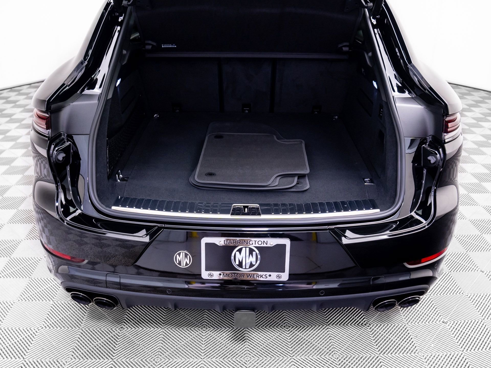 New 2026 Porsche Cayenne S image 31