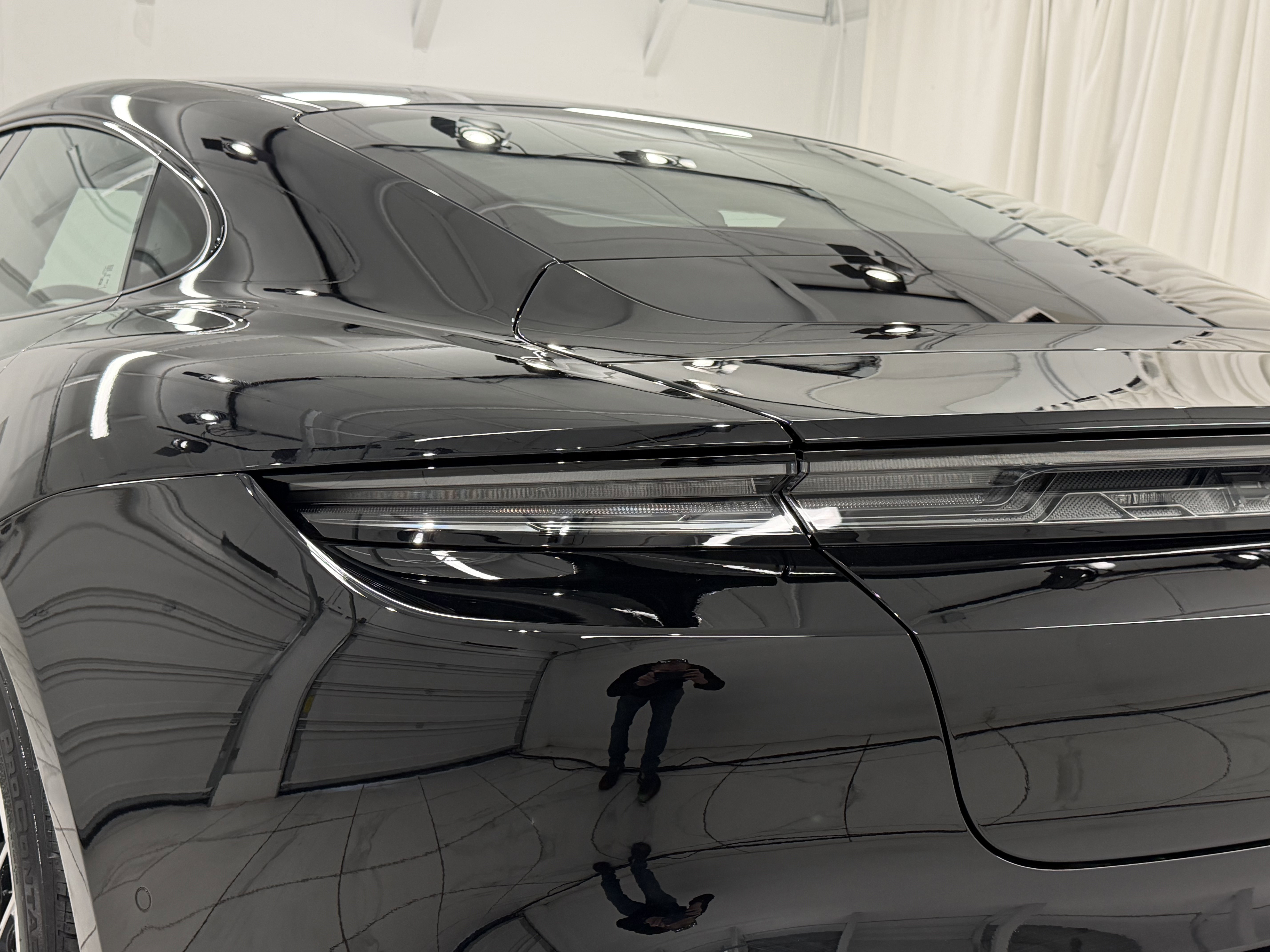 New 2026 Porsche Taycan GTS image 18