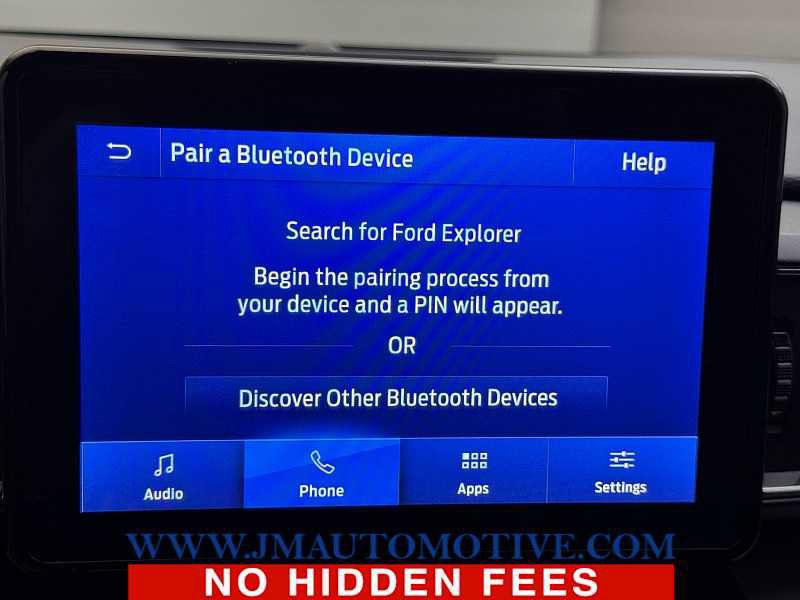 Used 2020 Ford Explorer XLT w/ Equipment Group 202A AWD/4WD image 26