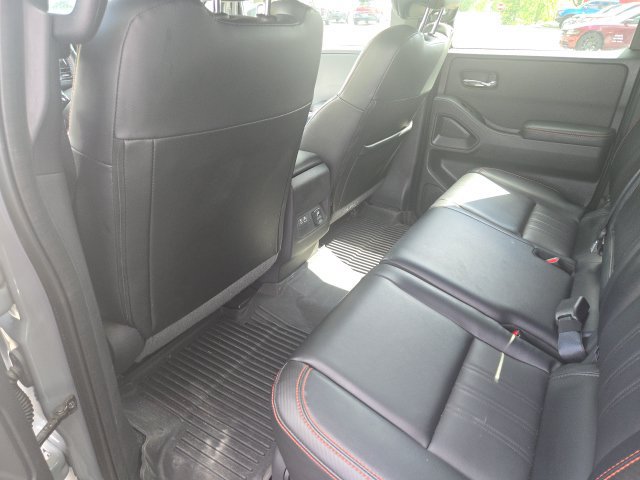 Certified 2024 Nissan Frontier PRO-4X w/ Pro Premium Package AWD/4WD image 17