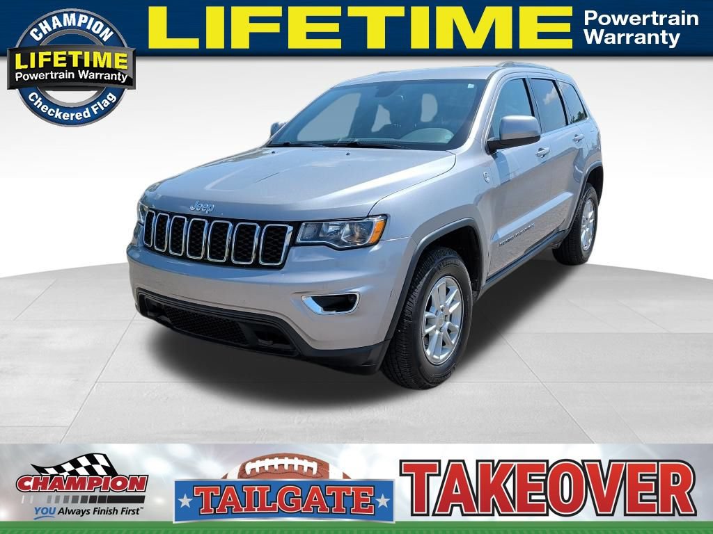 Used 2019 Jeep Grand Cherokee Laredo AWD/4WD image 1