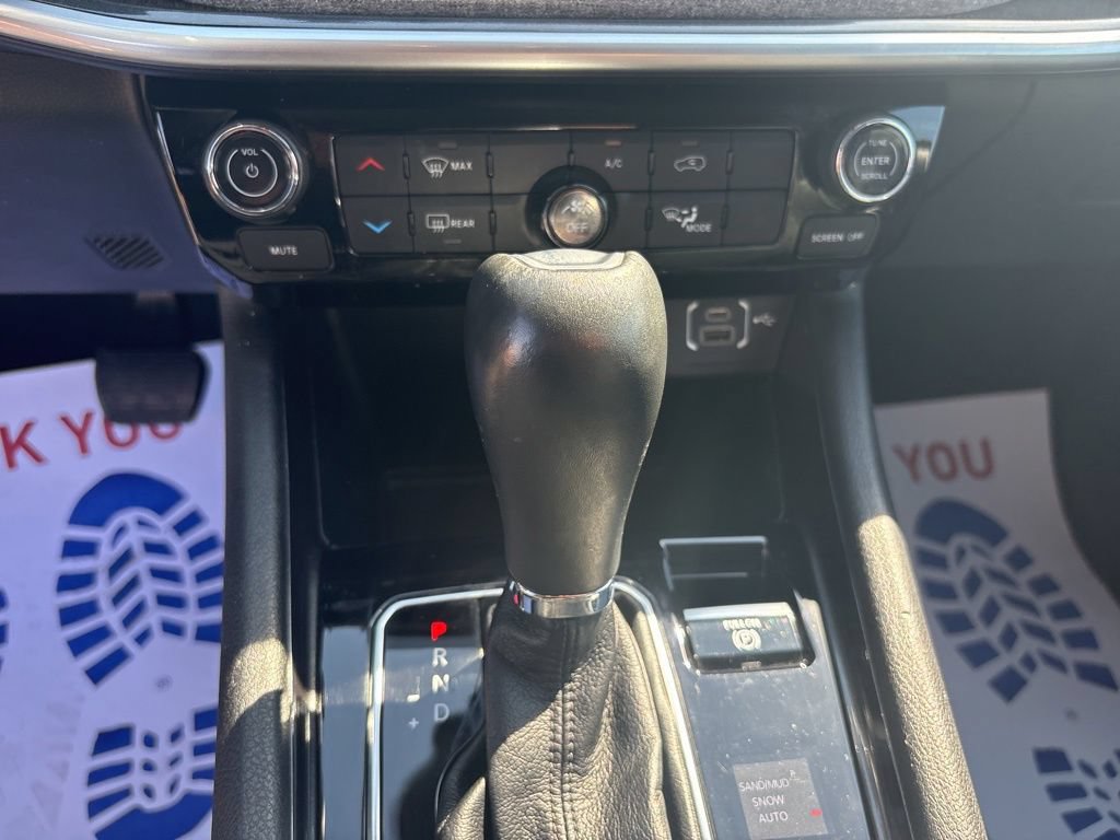 Certified 2022 Jeep Compass Latitude AWD/4WD image 21