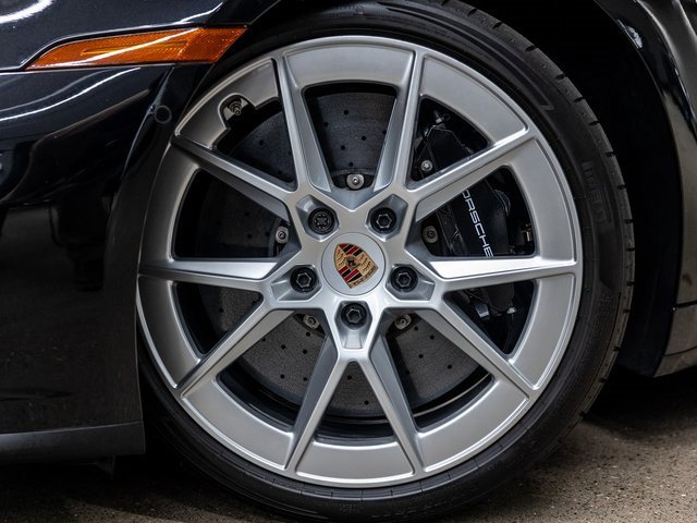 Used 2025 Porsche 911 Carrera GTS image 18