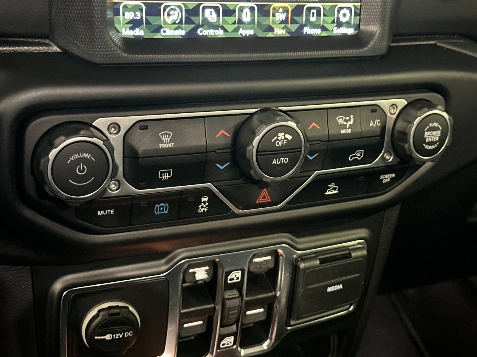Certified 2023 Jeep Wrangler Unlimited Sahara AWD/4WD image 20