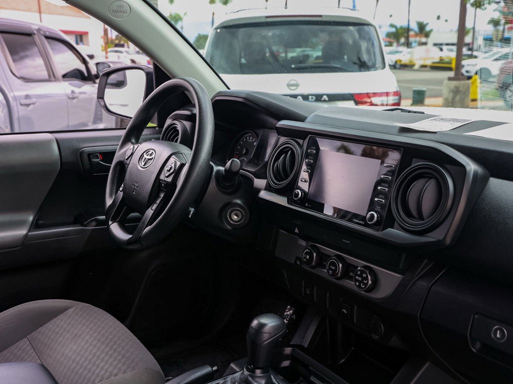 Used 2022 Toyota Tacoma SR image 22
