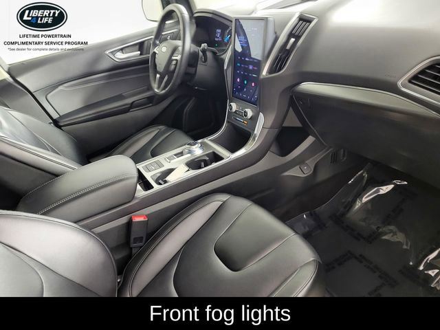 Used 2022 Ford Edge Titanium AWD/4WD image 19