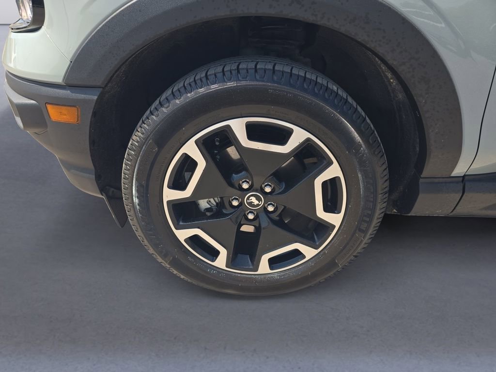 Used 2023 Ford Bronco Sport Outer Banks AWD/4WD image 10