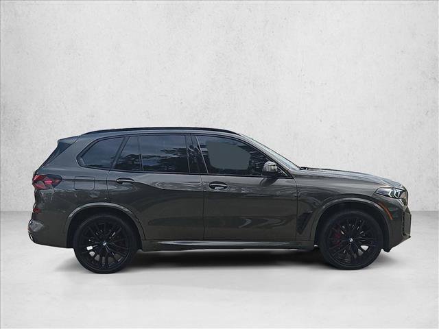 Used 2026 BMW X5 xDrive40i w/ M Sport Package image 4