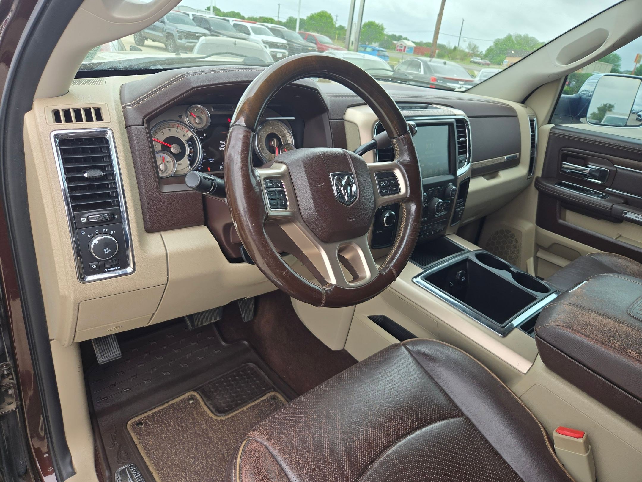 Used 2014 RAM 2500 Longhorn w/ Convenience Group image 11