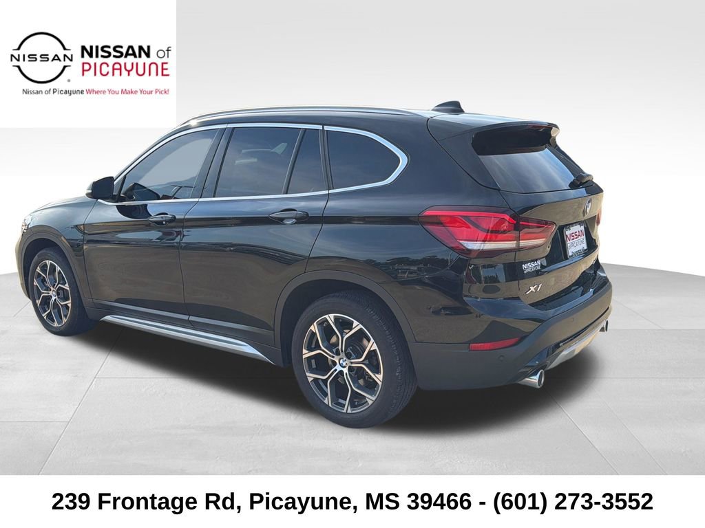 Used 2022 BMW X1 sDrive28i w/ Convenience Package FWD image 3