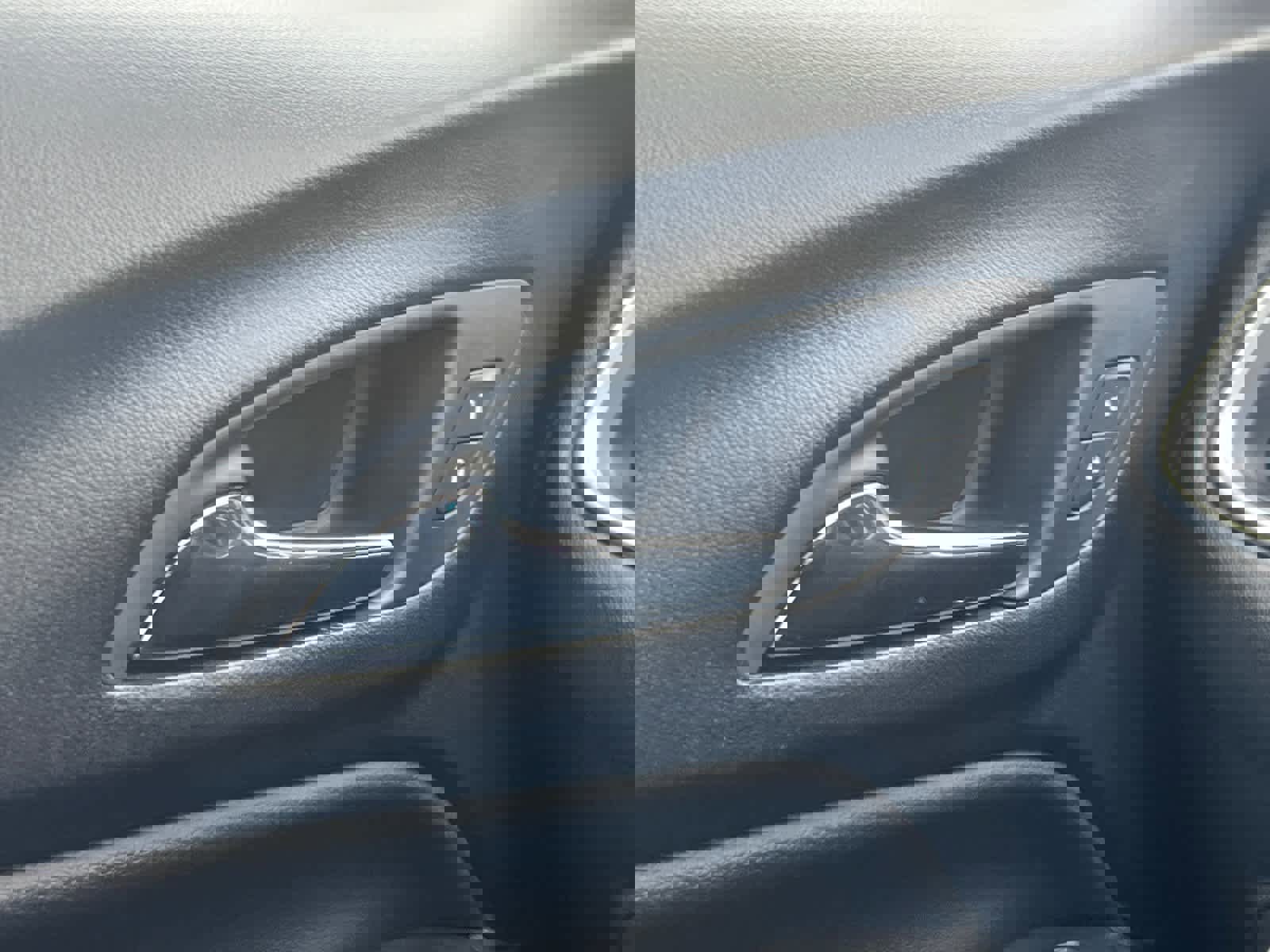 Certified 2023 Chevrolet Equinox LT image 23