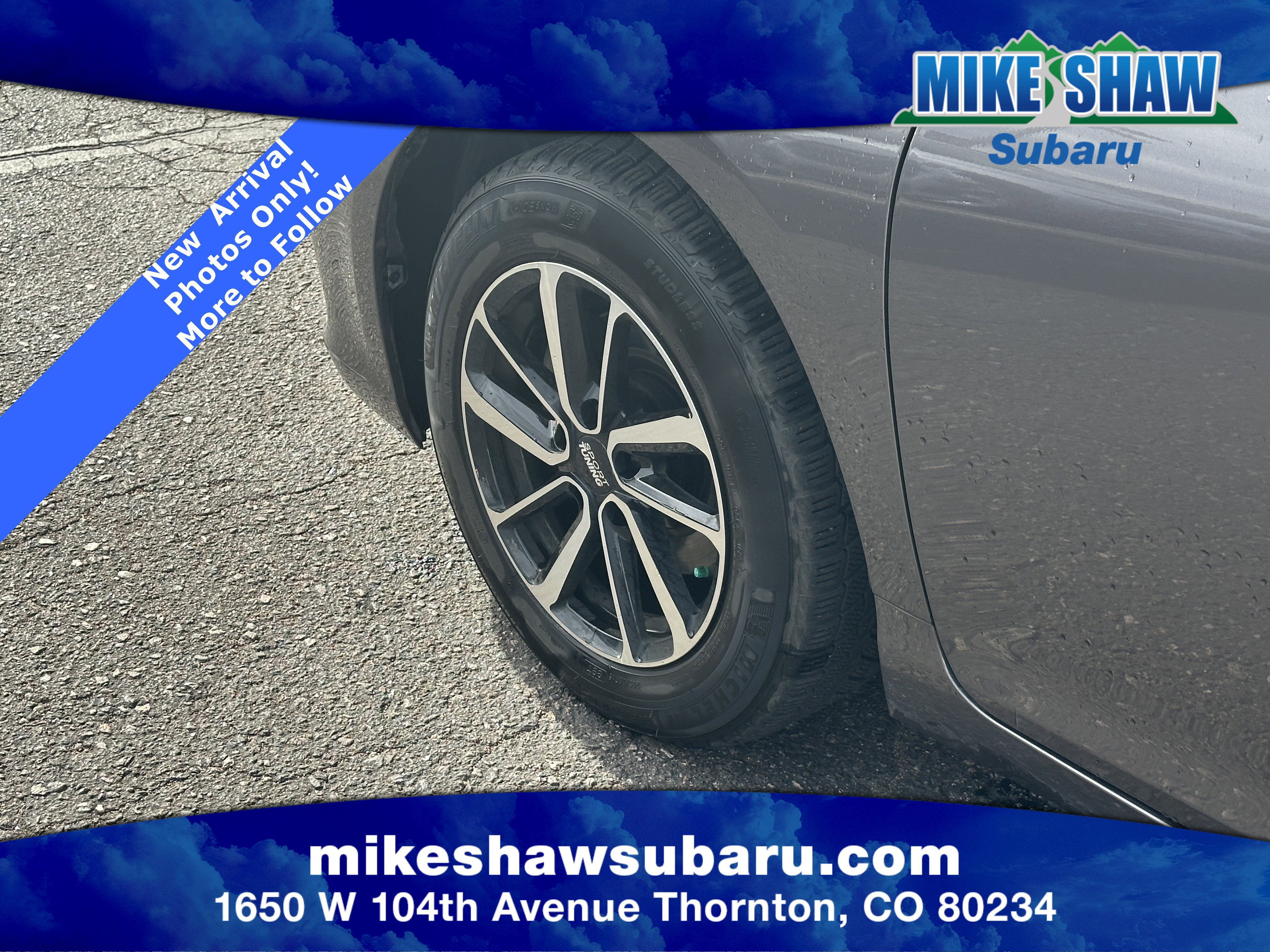 Used 2015 Toyota Camry LE image 12