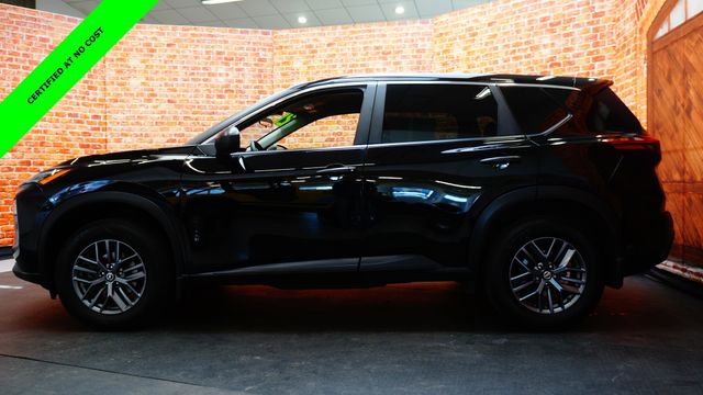 Certified 2021 Nissan Rogue S image 4